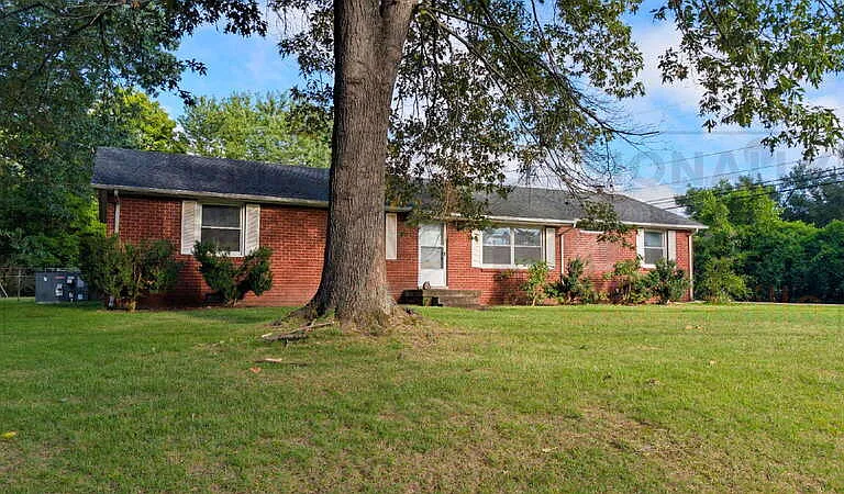 27 Binks Dr — Photo 3