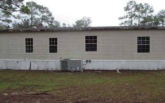 5th image of 300 Pond Pine St