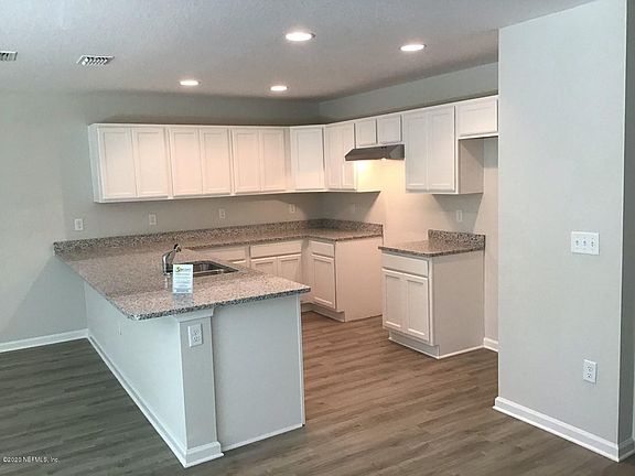 3rd image of 11518 Fayal Dr