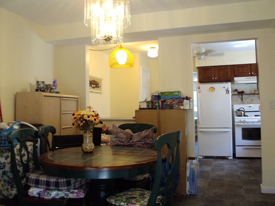 2nd image of 751 Nugent Ave