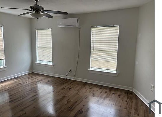 5th image of 251 Claremont Ave