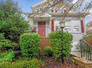 787 Prospect St, Maplewood, NJ 07040