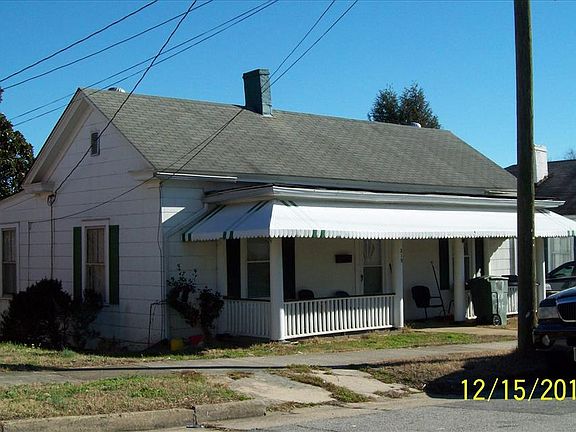 3rd image of 219 Girard St