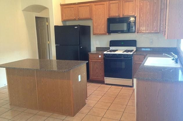 1st image of 7156 S Oakbank Dr