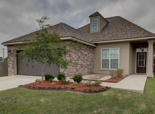 106 Briar Leaf Way, Lafayette, LA 70508