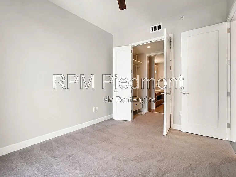 1820 Peachtree Rd #911 — Photo 21