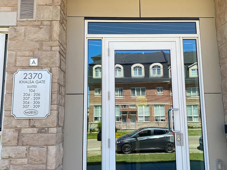 2370 Khalsa Gate #204