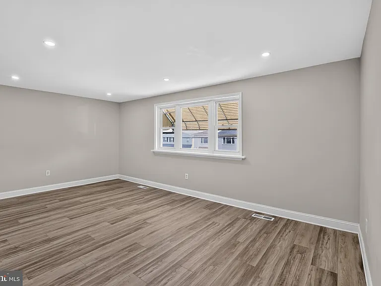 9312 Edmund St — Photo 20