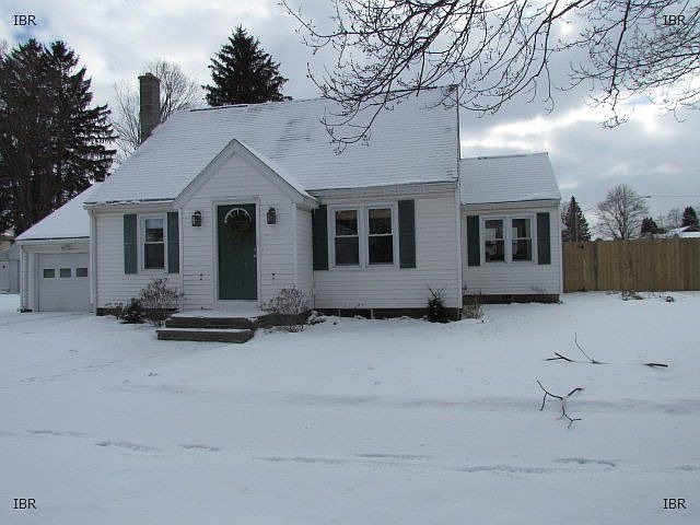 1st image of 97 Evergreen St