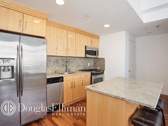 2nd image of 161-169 E 110th St #6C