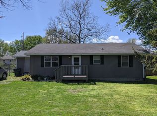 104 Evergreen St, Wathena, KS 66090