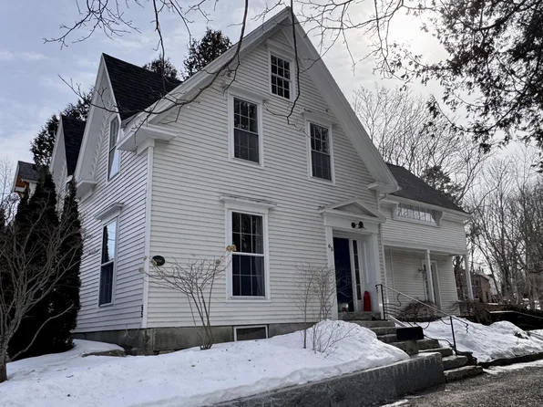 65 Chestnut Street, Camden, ME 04843