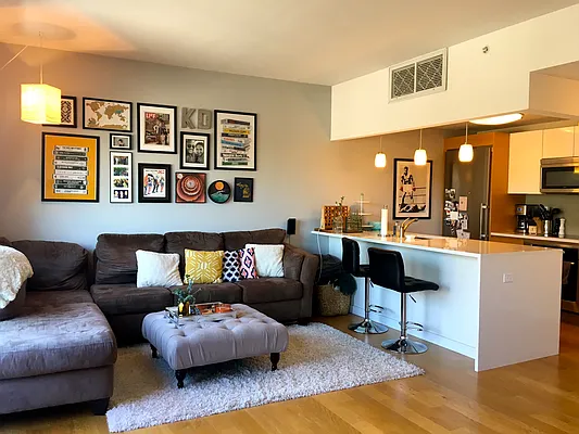 Rented by Compass | media 12