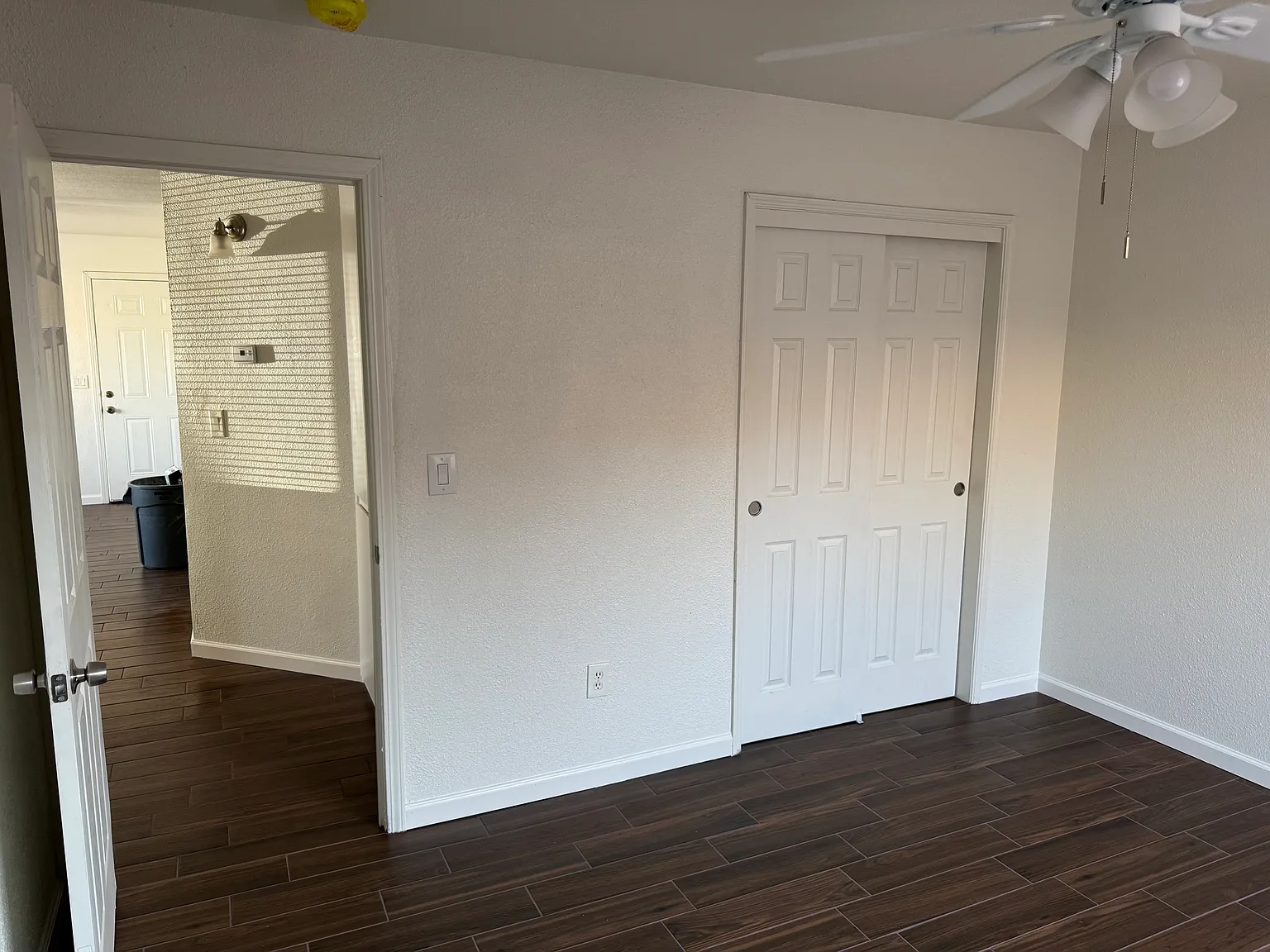 2 bed, 850 sqft, $1,100 — Photo 3