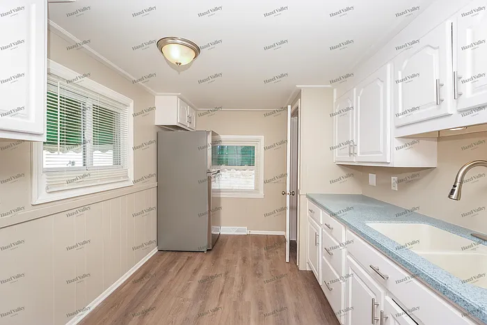 2709 Fackler Ave — Photo 7