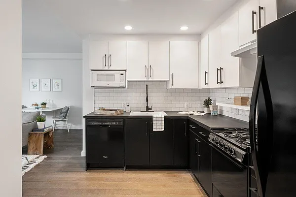 Rented by Compass | media 4