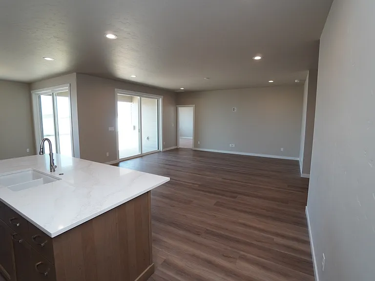 14561 Pine Knoll St — Photo 9