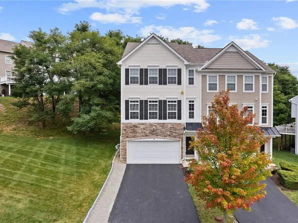 2134 Shawnee Dr, Washington, PA 15301