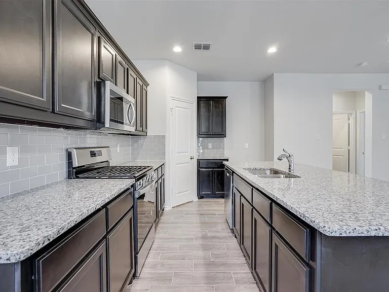 2111 River Pine Rd — Photo 17