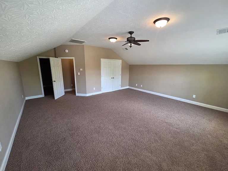 4636 Marcus Trl — Photo 23
