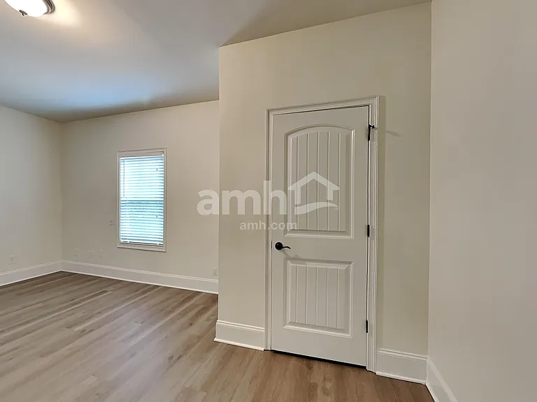 308 Meeting St — Photo 15