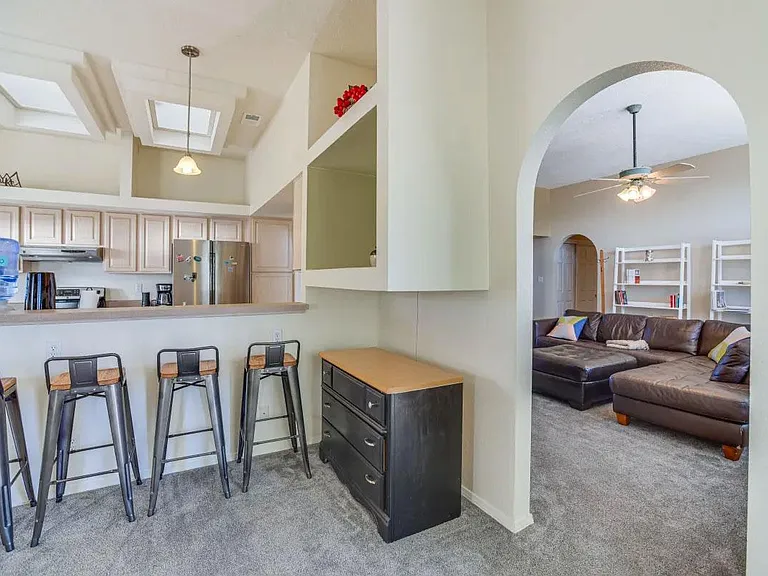 Augusta Hills Dr NE — Photo 7