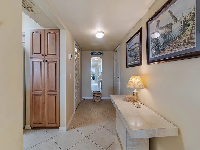 The entryway.