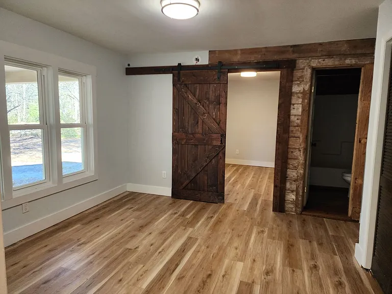4240 Buck Dr — Photo 6