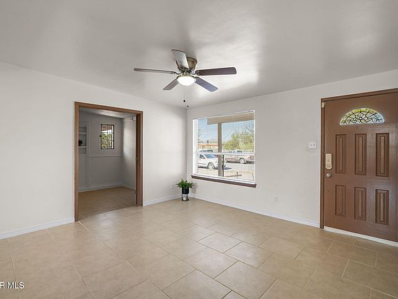 5th image of 8282 Valle Placido Dr