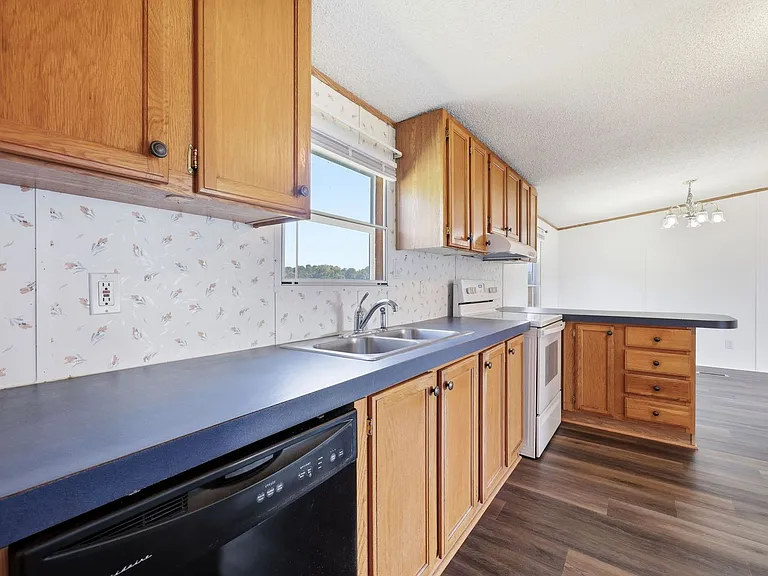 1385 Live Oak Rd — Photo 20
