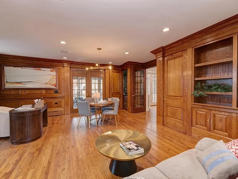1499 Sheridan Rd — Photo 14