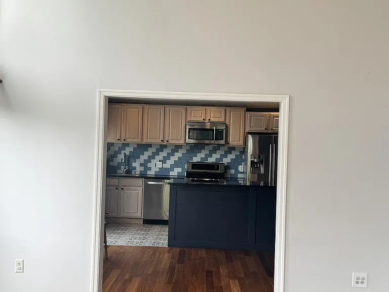 3424 Shady Ln — Photo 3