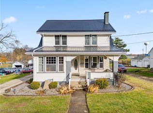 313 Nassau St E, East Canton, OH 44730