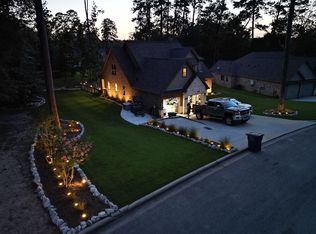 1861 Rollingwood Dr, Huntsville, TX 77340