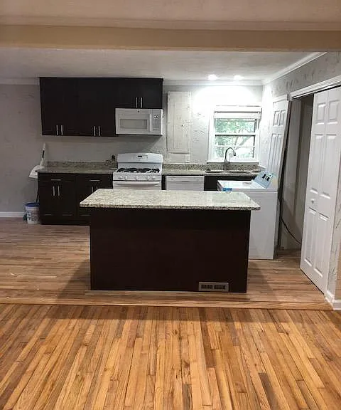 4279 Webb Rd — Photo 15
