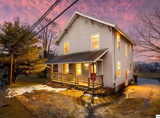 310 Wooster Rd, Mount Vernon, OH 43050