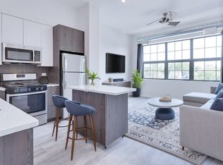 4807 N Leavitt St #301, Chicago, IL 60625