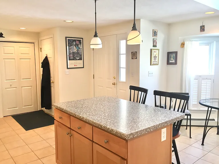 25 Signature Dr — Photo 16