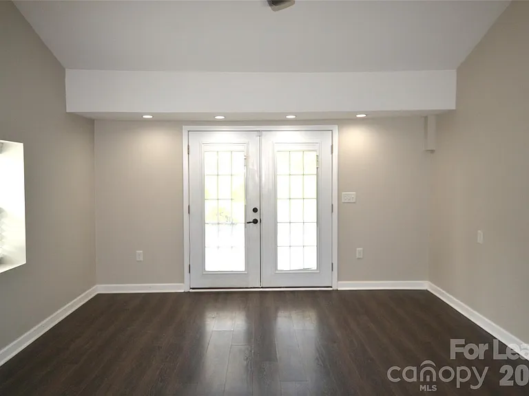 5702 Unionville Brief Rd — Photo 32