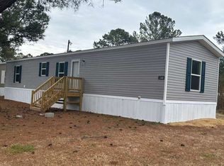 913 Wave Ln, Battleboro, NC 27809