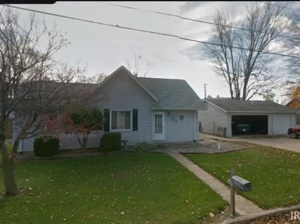10612 Walnut St, Leo, IN 46765
