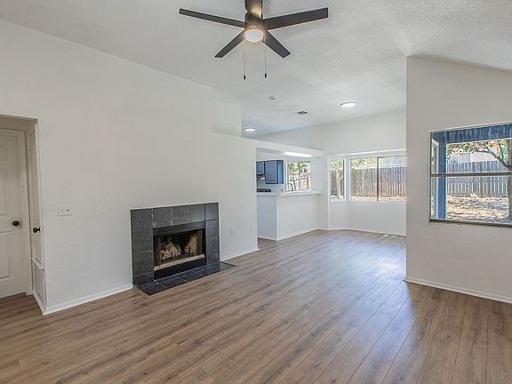2nd image of 3662 Candlehead Ln