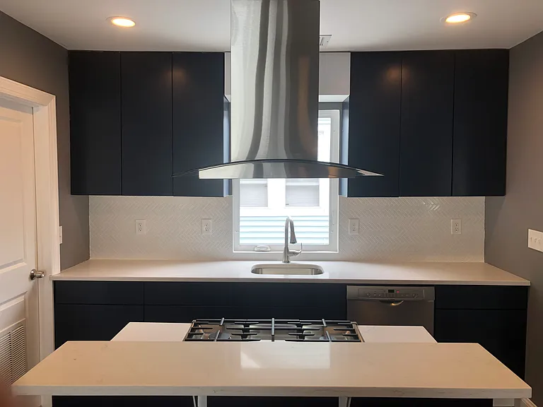 58-60 Monticello Ave #C — Photo 3