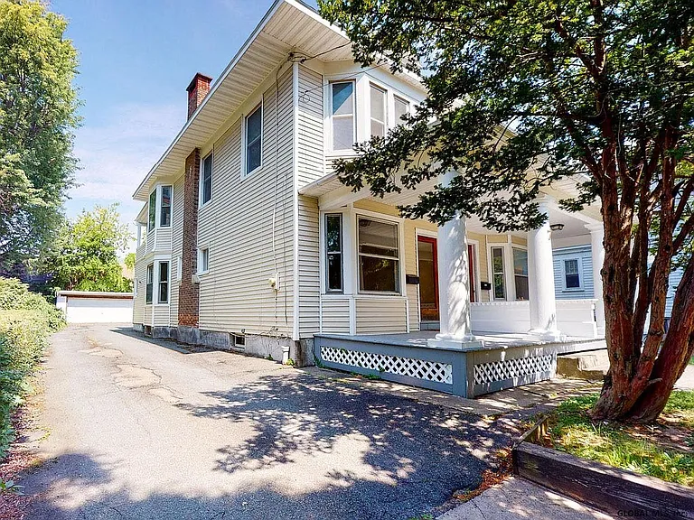 7 S Main Ave — Photo 26