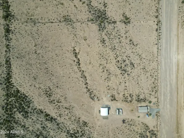 539x2 W Sunland Avenue #A2, Tonopah, AZ 85354
