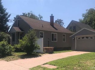 1901 Neidhart Ave, Marquette, MI 49855