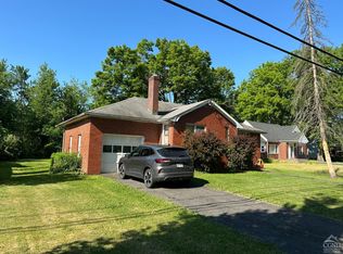 258 Grandview Ave, Catskill, NY 12414