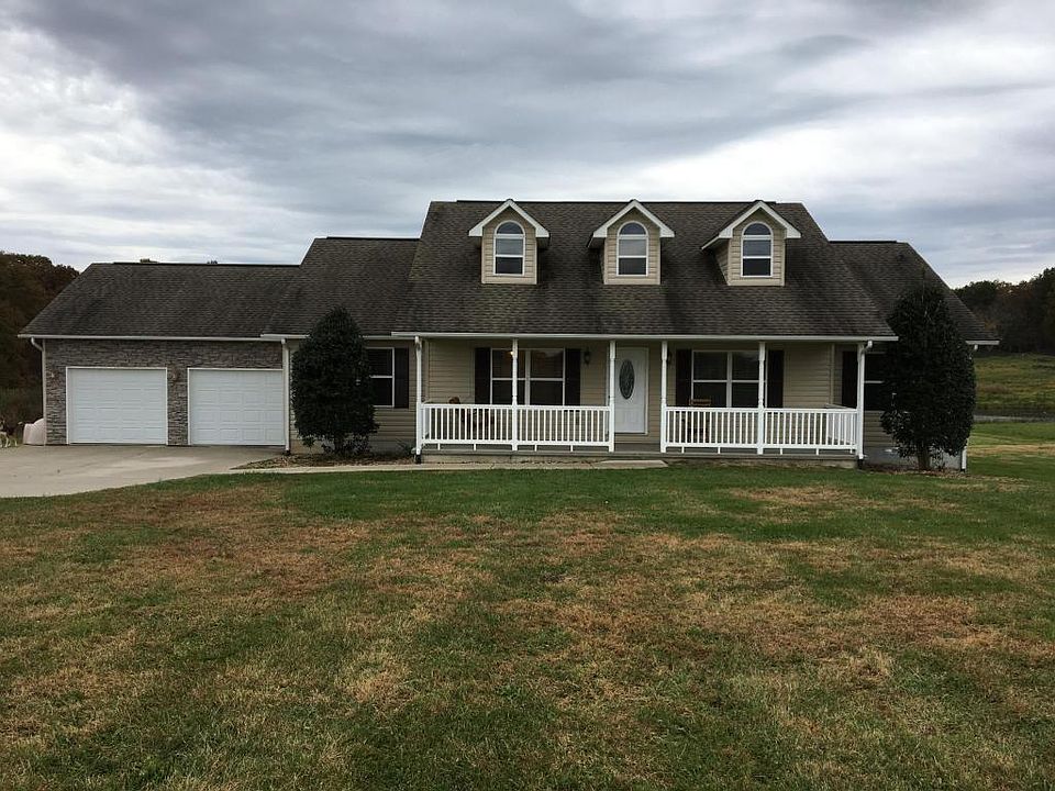 1st image of 624 Hollis Miller Ct