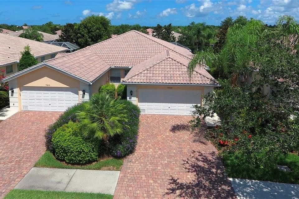 1st image of 7606 Pesaro Dr