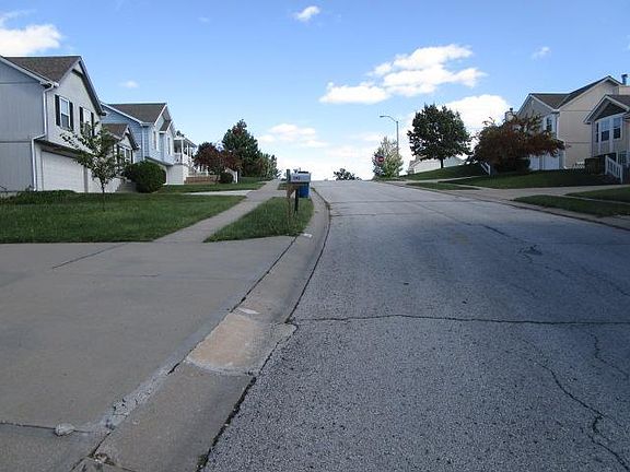 4th image of 1138 Meadow Lark Ln
